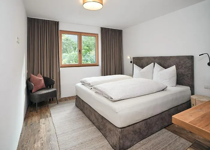 Alpenchalet S'andalr דירה